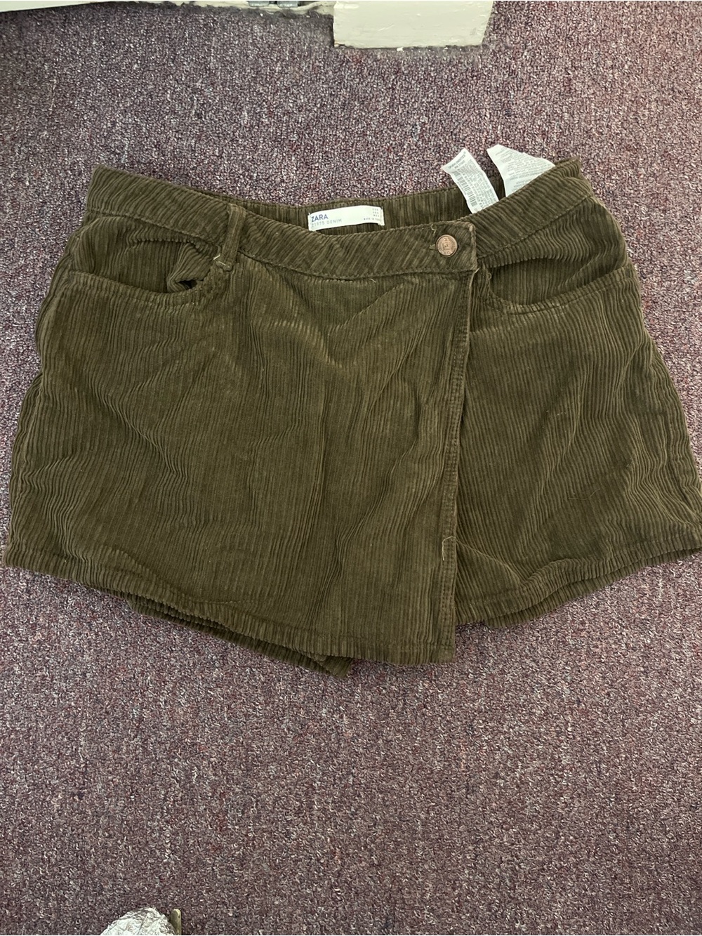 Zara Olive Corduroy Women Skort
